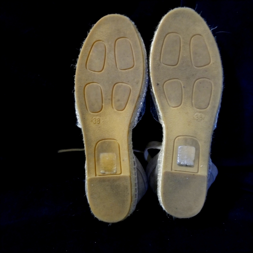 Equitare Silver Metallic & Suede Leather Espadrilles. Sz. EU 38. - Picture 5 of 8